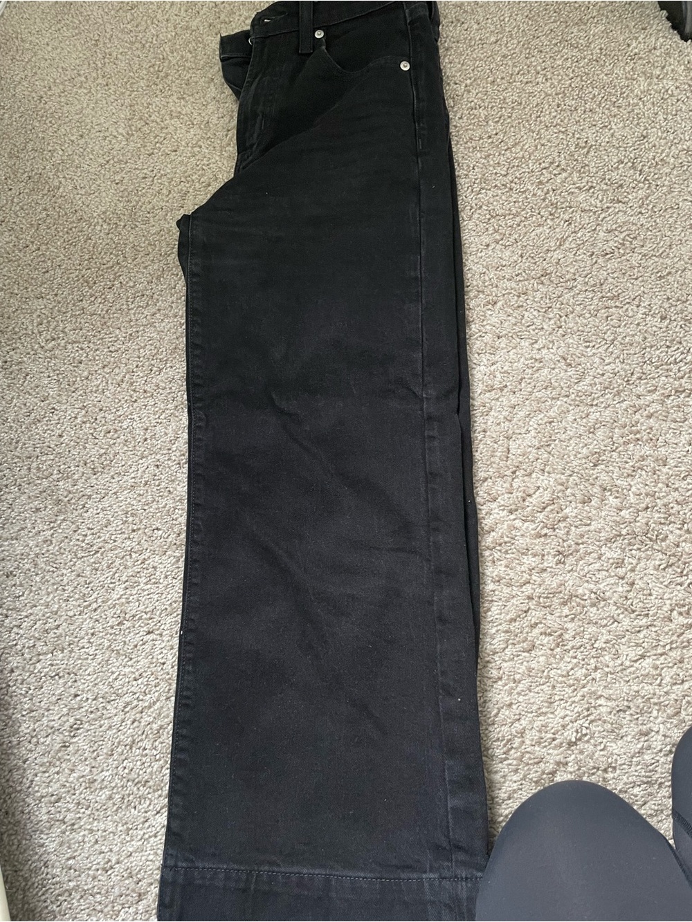 GAP Women's Black Ankle-Length Jeans
